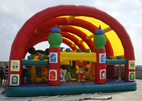 Dachowy nadmuchiwany park rozrywki z materiałem o grubości 0,55 mm