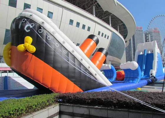 Custom Made Inflatable Przeszkoda z Titanic Slide PVC Tarp Materials