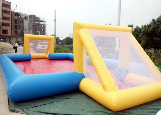 Wykonane na zamówienie sportowe dmuchane zabawki trudnopalne 18x10m do gier sportowych