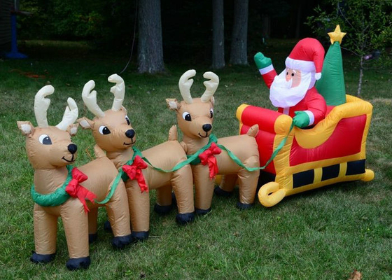 Dekoracje świąteczne nadmuchiwane nadmuchiwane w Santa klauzuli z podwójnymi sznurkami reniferów