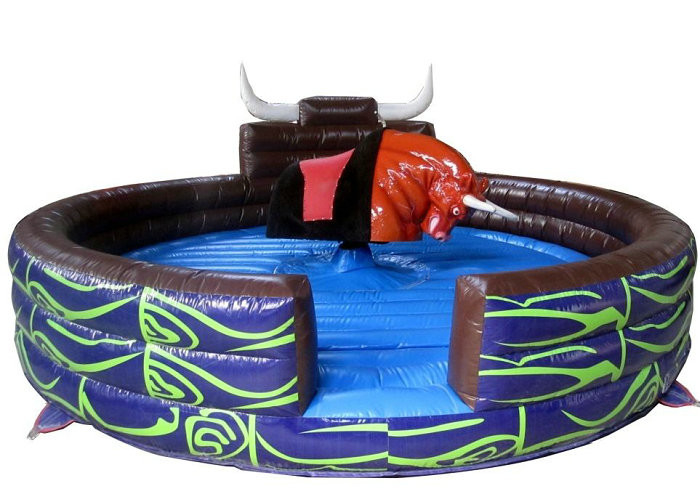 2 lata gwarancji nadmuchiwana arena jeździecka, nadmuchiwane gry sportowe z Rodeo Bull Ride Machine